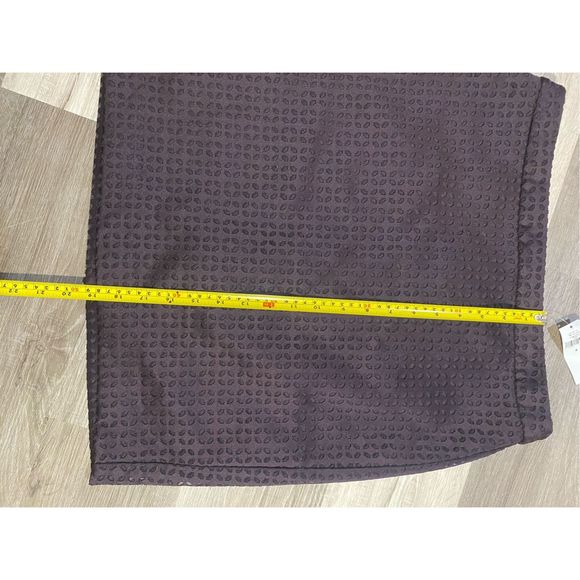Banana Republic NWT Pencil Skirt Laser Cut in Vineyard Purple, Size 8, MSRP $70 - Picture 4 of 11